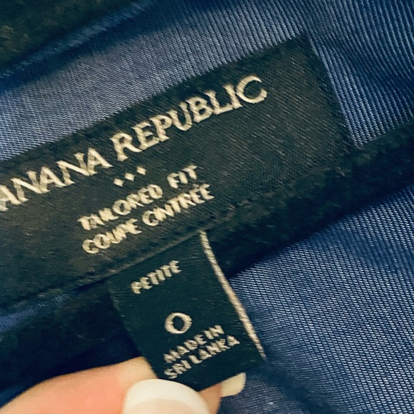 Banana Republic petite cotton blouse - Picture 2 of 5